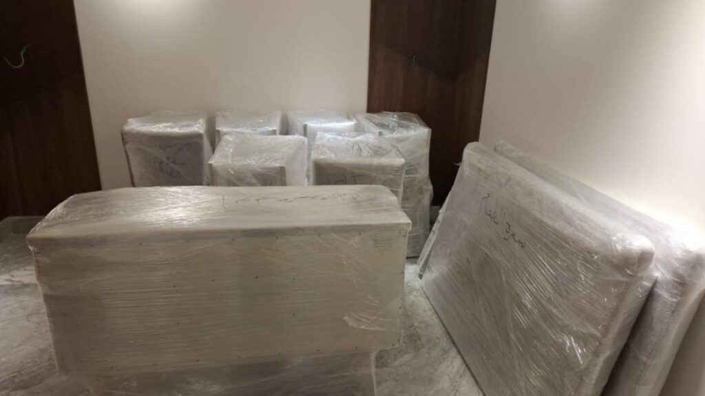 46921670-185f-4d5c-bad0-cf10e97e699c